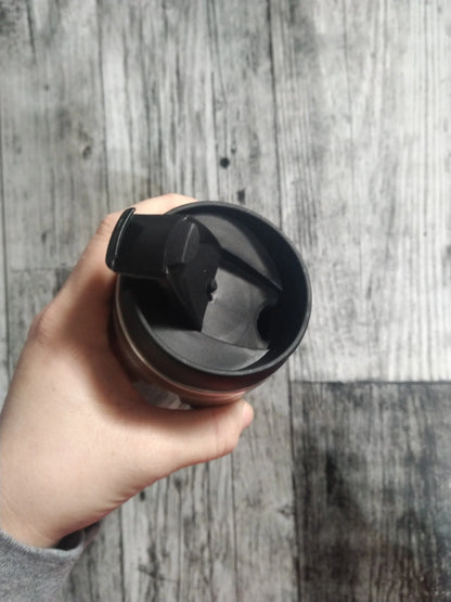 17oz silver flip top lip tumbler